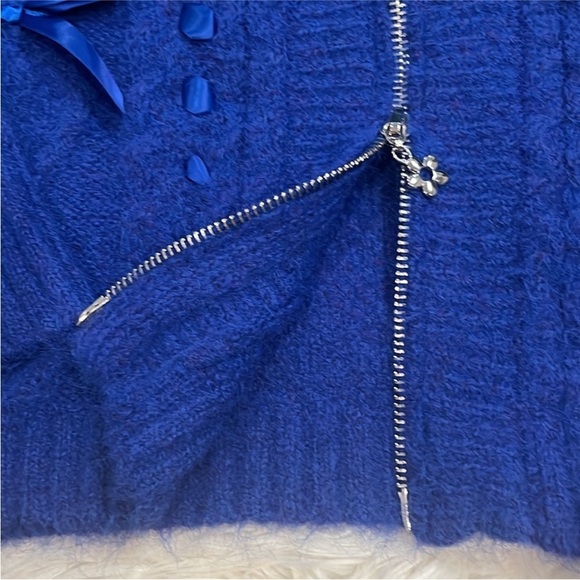 NWT Lisa Says Gah Shelby Lace
Bow Hooded Cable Knit Zip
Sweater Sz M/L - Picture 5 of 6